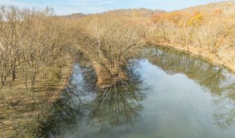 1 Hartford Pike, Aurora, IN 47001