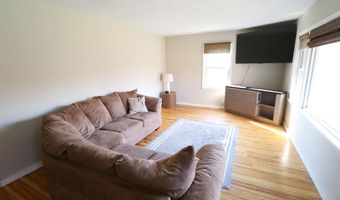 8264 E Schnellville Rd, Birdseye, IN 47513