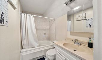 10 Holman St C, Attleboro, MA 02703