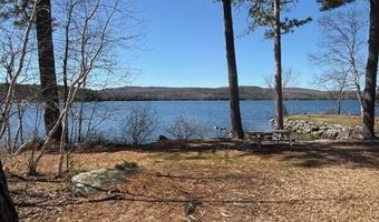 14 Lakeshore Dr, Belgrade, ME 04917