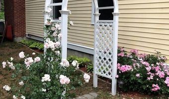 16 Chestnut St, Acton, MA 01720