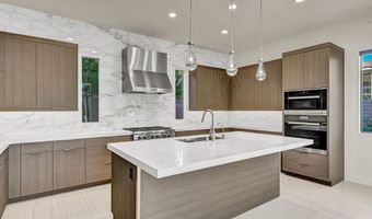 68 Grey Feather Dr, Las Vegas, NV 89135