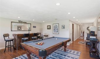 24 Pond Ct 24A, North Providence, RI 02904