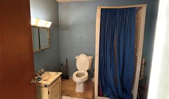8810 Green Point Dr, Altus, AR 72821