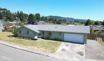 824 KEVIN Pl, Brookings, OR 97415