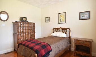120 Country Meadow Ln, Glocester, RI 02814