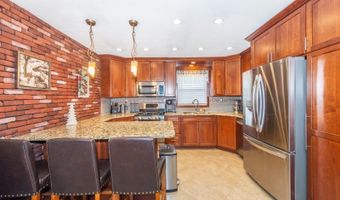 230 Avenue A, Bayonne, NJ 07002