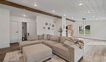 3000 Sales Rd, Belgrade, MT 59714