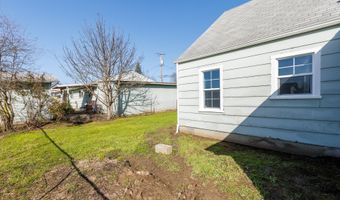 70 NW CIVIL BEND Ave, Winston, OR 97496