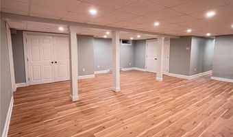 190 Brookhaven Rd, North Kingstown, RI 02852