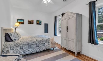 127 Oakland Ave, Atlantic Highlands, NJ 07716