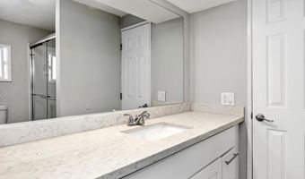 7126 San Luis St 121, Carlsbad, CA 92011