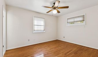 7714 ARLEN St, Annandale, VA 22003