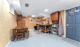 14903 Harrison Ave, Allen Park, MI 48101