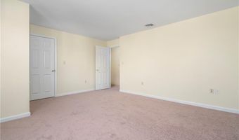 200 Heroux Blvd 606, Cumberland, RI 02864