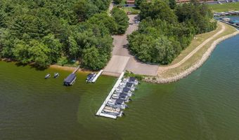 1820 Parkland Dr 808, Arkdale, WI 54613