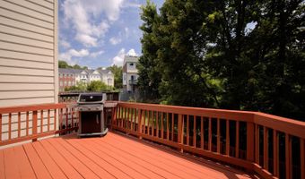 5209 DUNSTABLE Ln, Alexandria, VA 22315