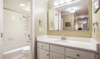 5904 MOUNT EAGLE Dr 1214, Alexandria, VA 22303