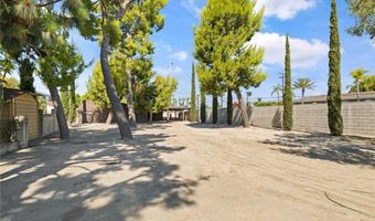 531 N Cherry Tree Ln, Anaheim, CA 92806