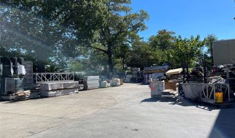 21 Deforest St, Amityville, NY 11701