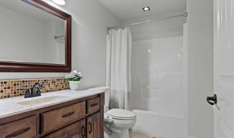 13207 Abbington Ln, Athens, AL 35613