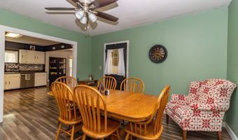 1193 Seneca St, Adrian, MI 49221
