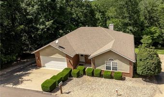 33 Rountree Dr, Bella Vista, AR 72715