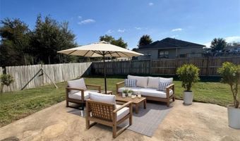 911 SW Cheyenne Dr, Bentonville, AR 72712