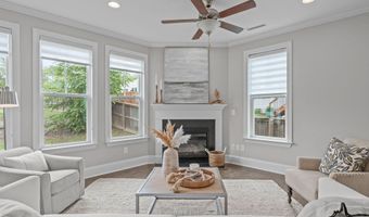 1017 Blackpool Ct, Apex, NC 27502
