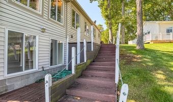 16431 Oak Hill Dr, Argentine, MI 48430