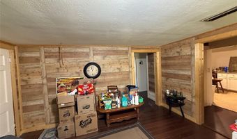 607 N Kirk St, Hico, TX 76457