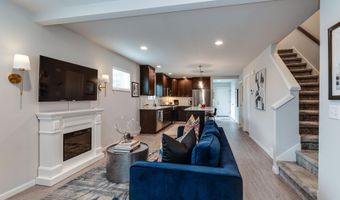 2700 Spark St, Fitchburg, WI 53711