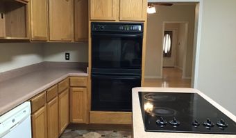 8215 E Loop 1604 S, Adkins, TX 78101