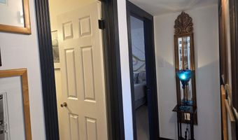 107 Mountain View Ave, Bisbee, AZ 85603