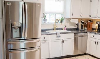 144 Yardley Ave, Baxley, GA 31513