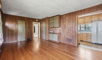 112 ERIE Ave, Barrington, NJ 08007