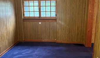 1015 S 6th St, Atchison, KS 66002