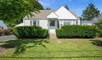 36 Westhill Dr, Cranston, RI 02920