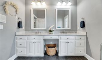 31 Chasewood Dr, Angier, NC 27501