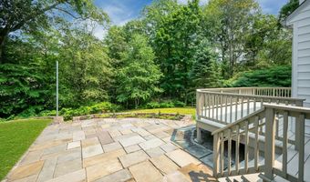 12 Laurel Ln, Darien, CT 06820