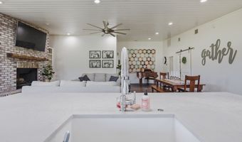 209 County Road 2696, Alvord, TX 76225