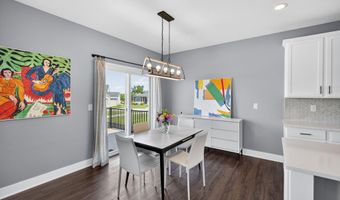 5219 Springbrook Dr, Ames, IA 50014