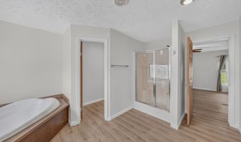 10744 Paradise Shrs, Athens, AL 35611