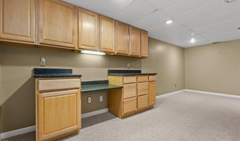 13338 Hiddendale Ln, Ballwin, MO 63021