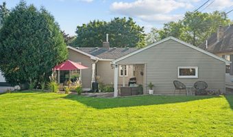 3732 Quebec Ave S, St. Louis Park, MN 55426