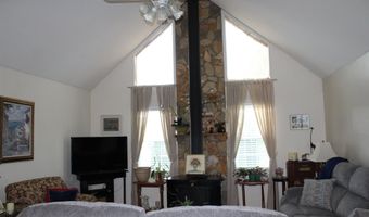 1170 Hanging Rock Rd, Boiling Springs, SC 29316