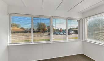 3400 Milton Dr, Alton, IL 62002