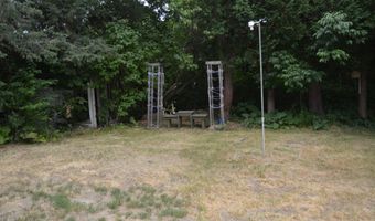 227 Cony Rd, Augusta, ME 04330