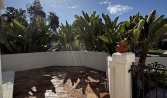 2070 Tiffany Dr, Oceanside, CA 92056