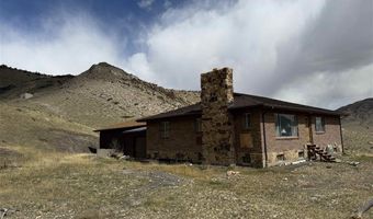 635 Road 8VC, Clark, WY 82435